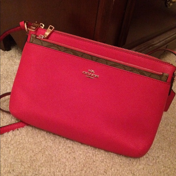 Coach Handbags - Pink Coach Crossbody with Removable Pouch